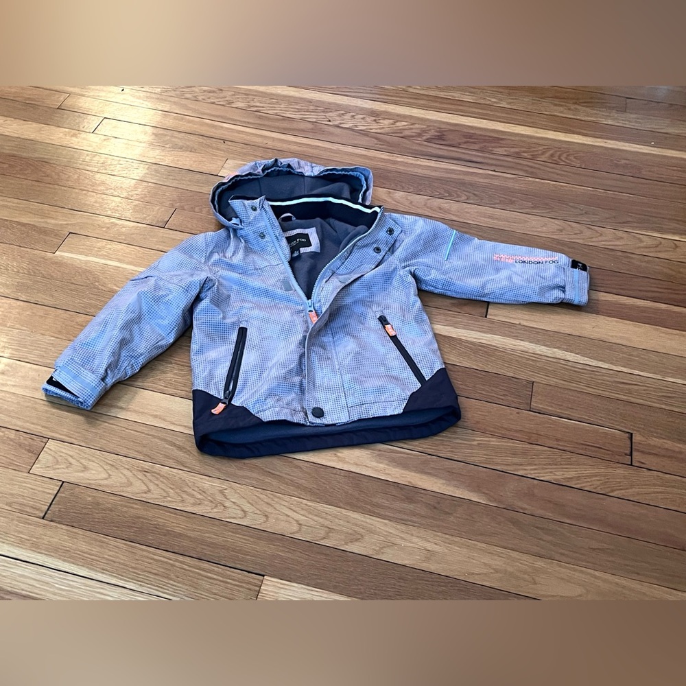 London Fog winter coat, size 5T.  Grey polkadotted.